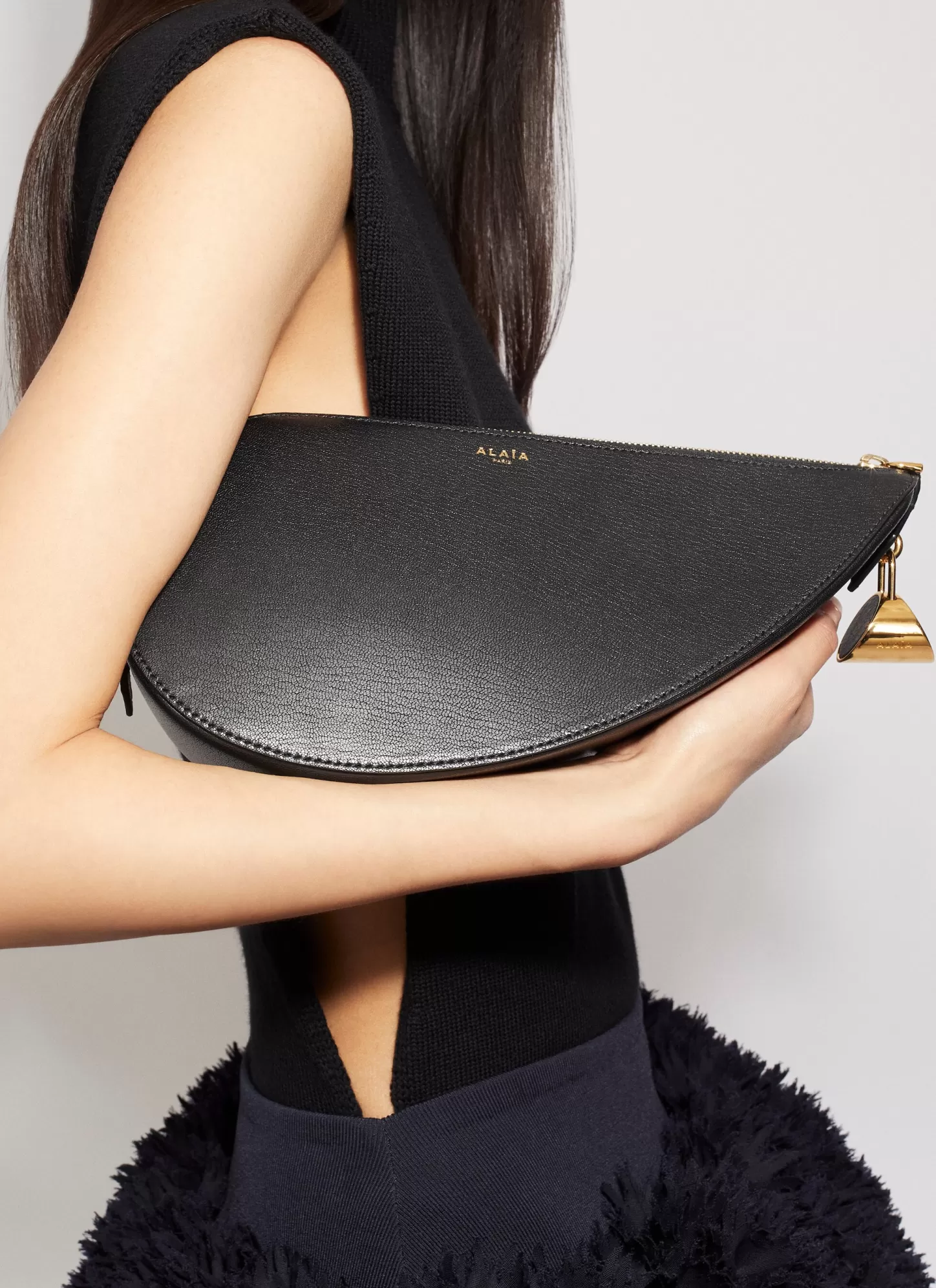 Alaïa Mini Sacs | Sacs Bandoulière | SAC LE DEMI-CŒUR EN CUIR